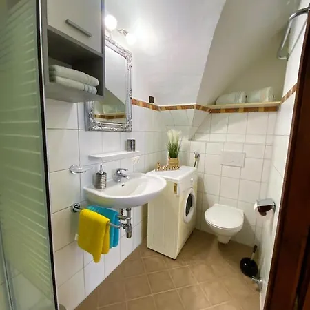 Burg St. Veit, Wohnen Mit Charme *