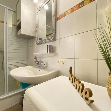 Burg St. Veit, Wohnen Mit Charme